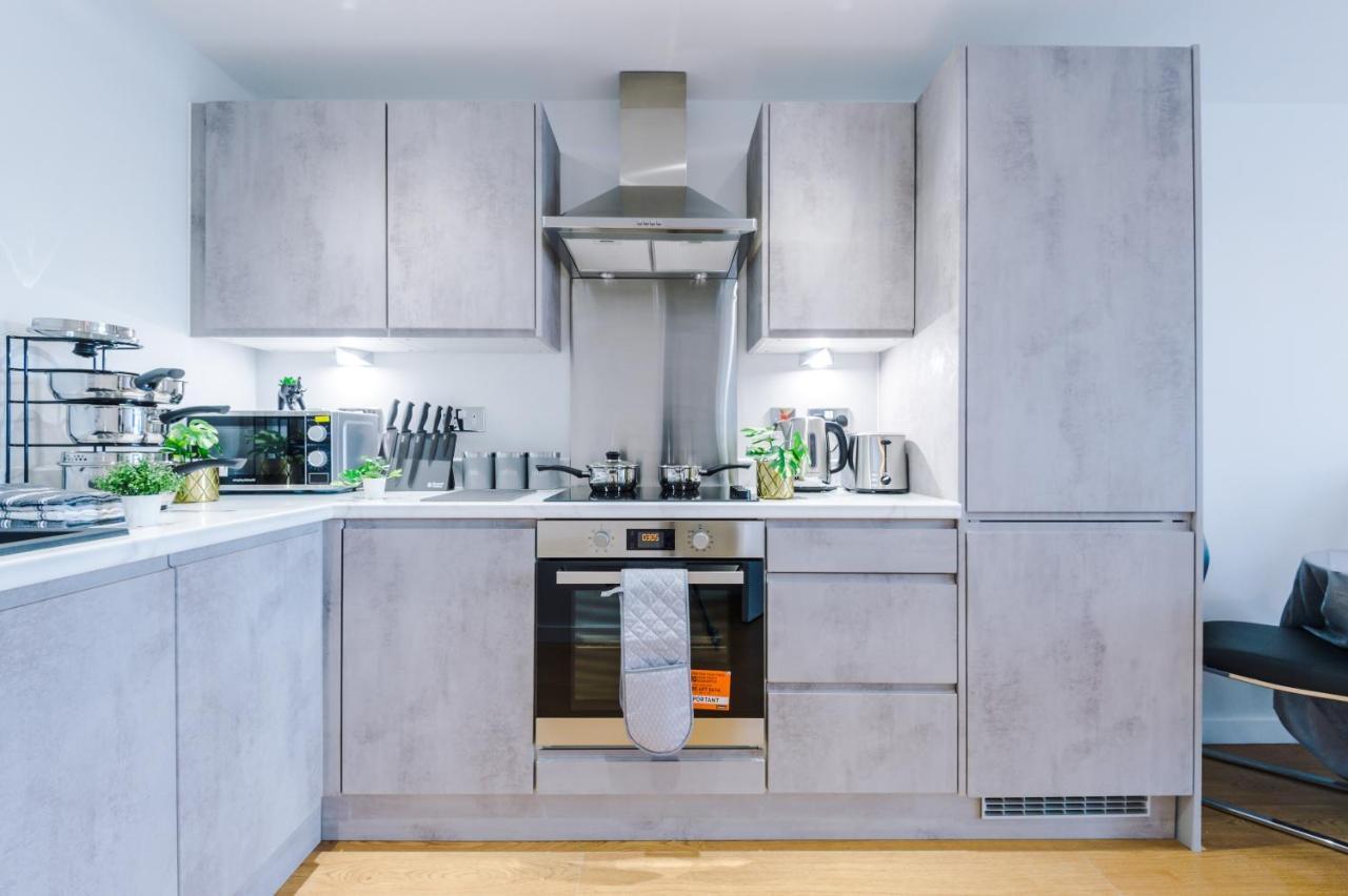 ✰Onpoint - Modern 2 Bed Apartment Close To Centre✰ Leeds  Luaran gambar