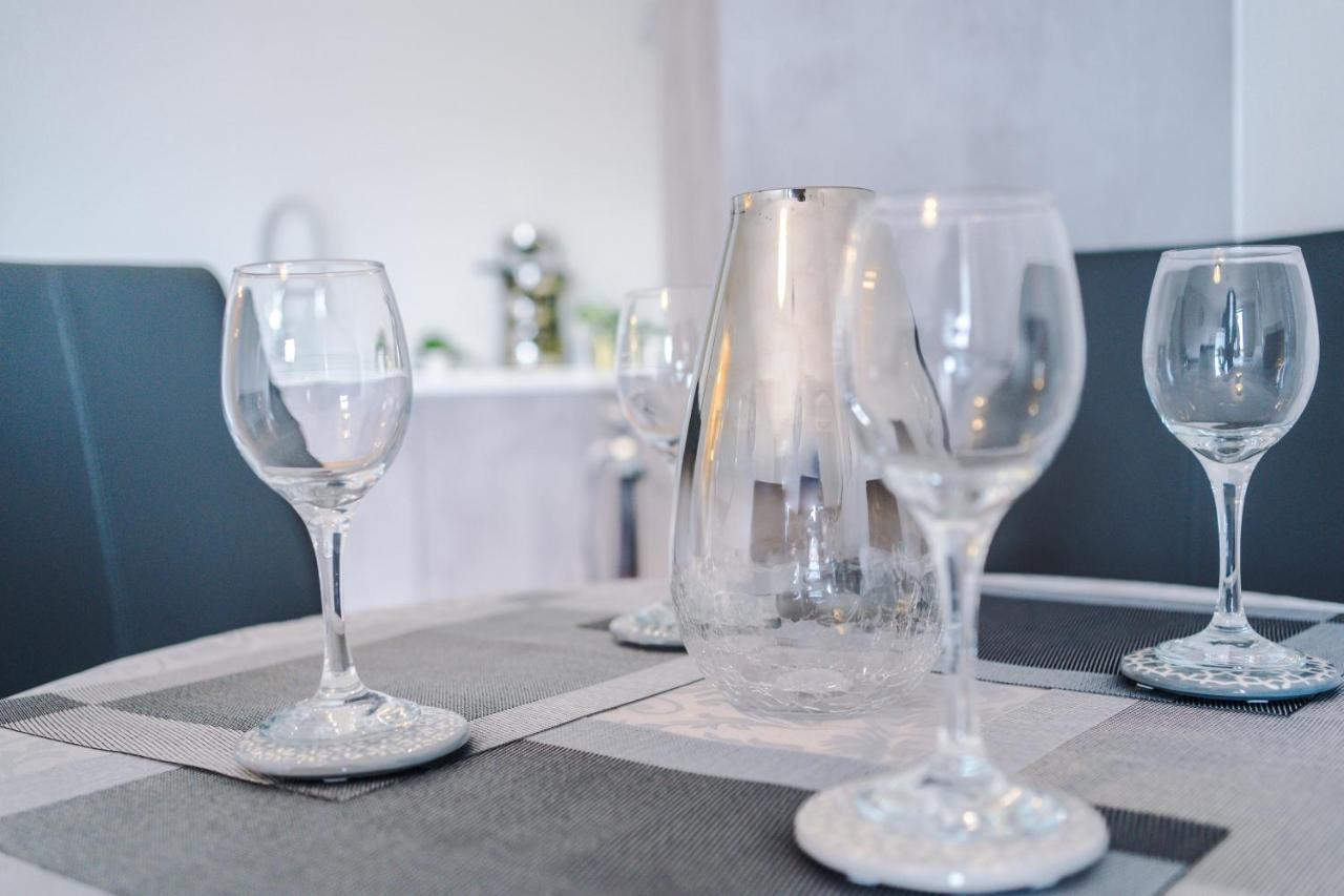 ✰Onpoint - Modern 2 Bed Apartment Close To Centre✰ Leeds  Luaran gambar